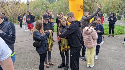 У Рівному стартував благодійний півмарафон на Покрову