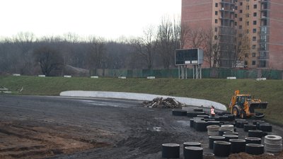 Ремонт стадіону у Кам'янці: прокуратура вимагає розірвати договір з підрядником