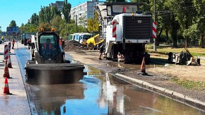 Ремонт дороги на проспекті Князя Володимира Великого в Одесі