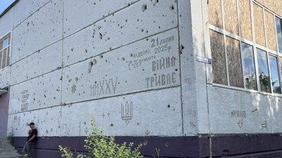 Без граніту та примусу: як формується культура пам’яті серед дорослих і дітей на п’ятий рік повномасштабної війни