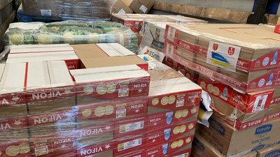 До Вінниці доправили 13 тонн гумвантажу з Польщі До Вінниці доправили 13 тонн гумвантажу з Польщі