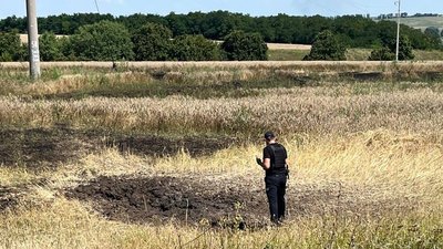 Обстріли Харківщини 8 серпня: пошкоджень зазнали ферма, завод, склади