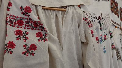 У Тернополі презентували виставку вишитого одягу У Тернополі презентували виставку вишитого одягу
