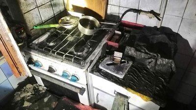 Фото з місця пожежі у Полтаві Фото з місця пожежі у Полтаві