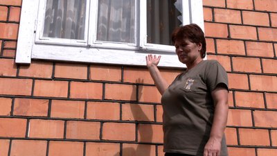 Спецкомісія підраховує збитки, завдані чотирма авіаударами по Сарнах на Рівнененщині Спецкомісія підраховує збитки, завдані чотирма авіаударами по Сарнах на Рівнененщині