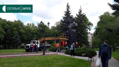 Пам'ятник Жукову у Харкові облили червоною фарбою