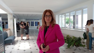 Ірина Іващук, кандидатка на посаду ректора ЗУНУ Ірина Іващук, кандидатка на посаду ректора ЗУНУ