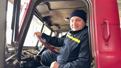 "Допомогу надаємо з будь-яких причин": в Аджамці на Кіровоградщині з 1937 року працює сільська пожежна команда "Допомогу надаємо з будь-яких причин": в Аджамці на Кіровоградщині з 1937 року працює сільська пожежна команда