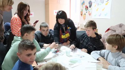 Для дітей організовують майстер-класи.