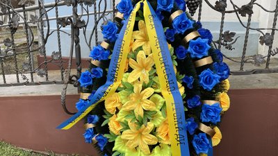 У Херсоні попрощались із молодшим сержантом Ігорем Тинським У Херсоні попрощались із молодшим сержантом Ігорем Тинським