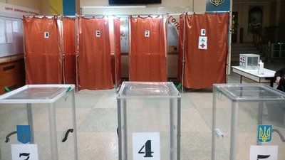 У Херсоні розпочався 2 тур виборів мера (оновлено)