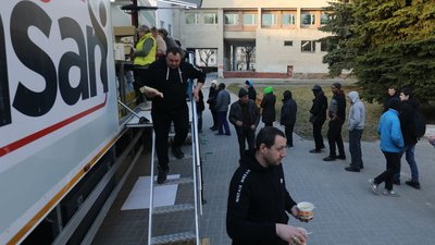 Польова кухня почала працювати вранці, 21 березня Польова кухня почала працювати вранці, 21 березня