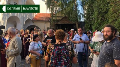 Історичне весілля у замку: у «Паланку» триває реконструкція весілля Ілони Зріні та Імре Текелі Історичне весілля у замку: у «Паланку» триває реконструкція весілля Ілони Зріні та Імре Текелі
