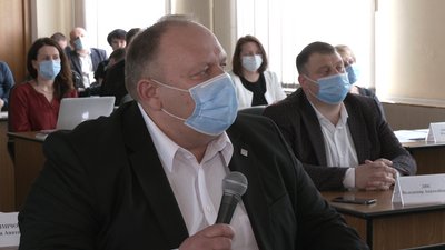 Рівненський науковець розповів, чому цвіте Устя та як розчистити Басівкутське озеро Рівненський науковець розповів, чому цвіте Устя та як розчистити Басівкутське озеро