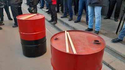 Харківську міськраду пікетують у день першої сесії Харківську міськраду пікетують у день першої сесії
