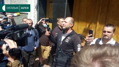 У Харкові пікетують обласне управління поліції У Харкові пікетують обласне управління поліції