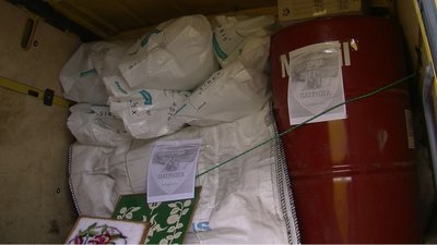 Домашні пироги, вареники і мішки: волонтери з Луцька повезли на передову допомогу бійцям Домашні пироги, вареники і мішки: волонтери з Луцька повезли на передову допомогу бійцям