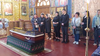 У Житомирі провели в останню путь військовослужбовця Леоніда Мельника У Житомирі провели в останню путь військовослужбовця Леоніда Мельника