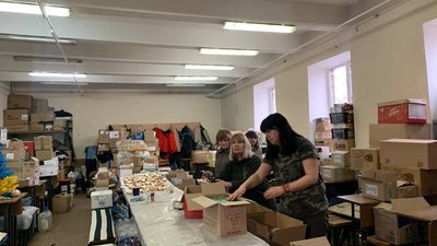 Волонтерить вісім років: історія тернополянки Марії Ратушняк