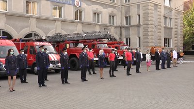Прикарпатським рятувальникам передали безпілотний квадрокоптер