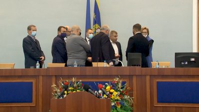 Друга сесія Черкаської облради: що встигли обранці за чотири години