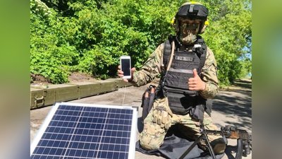 Вчителі ліцею на Волині виготовили та передали військовим сотню сонячних панелей