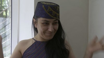 "Urba vastasınen halqımnıñ tarihını añlatam", — Qırımdan dizayncı qırımtatar nağışları aqqında "Urba vastasınen halqımnıñ tarihını añlatam", — Qırımdan dizayncı qırımtatar nağışları aqqında