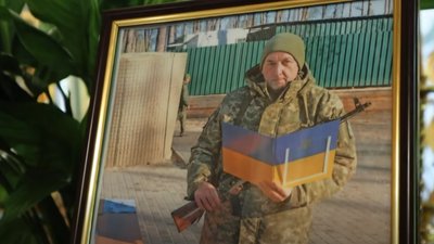 На Закарпатті попрощалися із захисником Ярославом Павловим