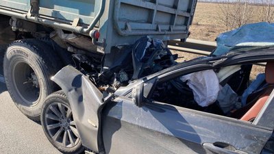 На Миколаївщині під час ДТП загинув водій легковика