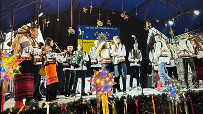 Обряд "драниця", "Різдвяне містечко", Коломия, Івано-Франківщина Обряд "драниця", "Різдвяне містечко", Коломия, Івано-Франківщина
