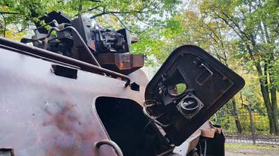 У Луцьку експонують знищений у бою на Харківщині російський БТР-82