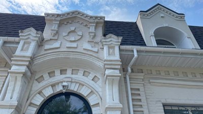 Колишній особняк лікаря Л.М.Гольдарбайтера Колишній особняк лікаря Л.М.Гольдарбайтера