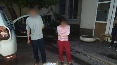 У Харкові чоловік та жінка викрали гумдопомогу у благодійного фонду — прокуратура
