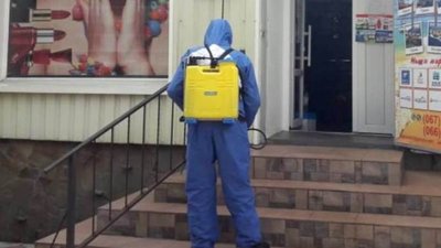 За добу рятувальники Херсонщини продезінфікували 60 об'єктів інфраструктури