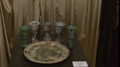 Картини, графіка та скульптури: різдвяна виставка працює в черкаському музеї Картини, графіка та скульптури: різдвяна виставка працює в черкаському музеї