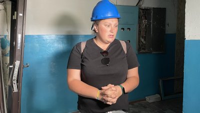 "Вона була закривавлена": історія порятунку жінки після ракетного обстрілу курортного селища на Одещині. ФОТО. ВІДЕО "Вона була закривавлена": історія порятунку жінки після ракетного обстрілу курортного селища на Одещині. ФОТО. ВІДЕО
