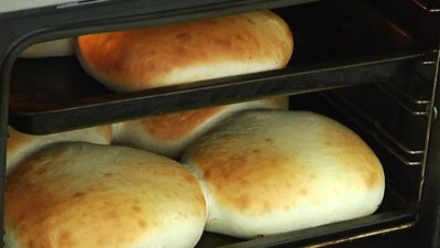 Без чипсів, сухариків та кави: в Ужгороді школярі харчуються за новим меню Без чипсів, сухариків та кави: в Ужгороді школярі харчуються за новим меню