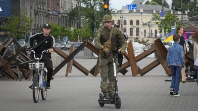 Заборона проросійських партій, третя фаза війни, Угорщина за вступ України в ЄС. Головне за 14 травня