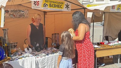 Ярмарок, ветерани, бізнес, Франківськ