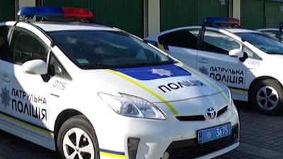 Ошукав батька загиблого бійця на понад мільйон. На Дніпропетровщині затримали 16-річного підозрюваного в шахрайстві