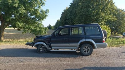 ДТП на Житомирщині: одна з автівок перекинулася, водія ушпиталили ДТП на Житомирщині: одна з автівок перекинулася, водія ушпиталили