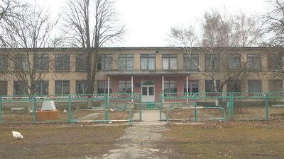 На Запоріжжі люди та сільголова не можуть домовитись про підвіз дітей до школи в сусідню громаду На Запоріжжі люди та сільголова не можуть домовитись про підвіз дітей до школи в сусідню громаду