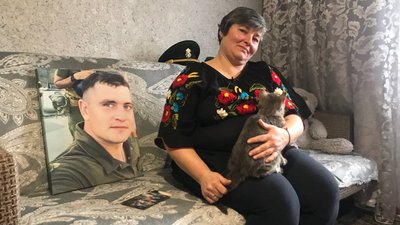 Альона Юзюк, мати військовополоненого Бориса Юзюка з Тернопільщини Альона Юзюк, мати військовополоненого Бориса Юзюка з Тернопільщини