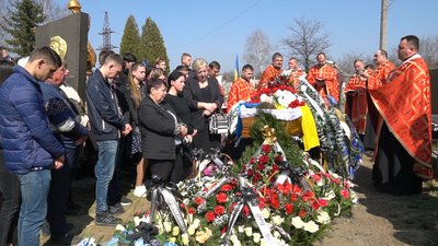 У Мукачеві попрощалися з Олексієм Дудкою У Мукачеві попрощалися з Олексієм Дудкою