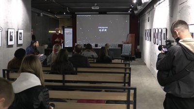 У Франківську фестиваль Docudays UA відкриють стрічкою "Голубки з передмістя" У Франківську фестиваль Docudays UA відкриють стрічкою "Голубки з передмістя"