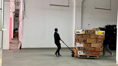 Гуманітарна допомога на складі Гуманітарна допомога на складі