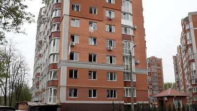 "Перший вибух, нас перетрусило": що розповідають очевидці про ракетний удар по Чернігову "Перший вибух, нас перетрусило": що розповідають очевидці про ракетний удар по Чернігову