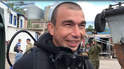 Сі-Бриз 2021: в Одесі військові врятували затонулий катер та розмінували об'єкти під водою Сі-Бриз 2021: в Одесі військові врятували затонулий катер та розмінували об'єкти під водою