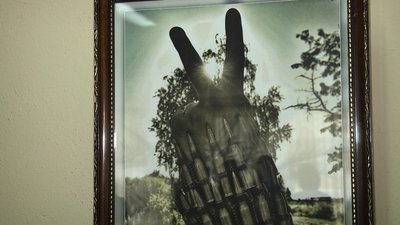 У Житомирі відкрили виставку фотографій з фронту "Кедь ми пришла карта" У Житомирі відкрили виставку фотографій з фронту "Кедь ми пришла карта"