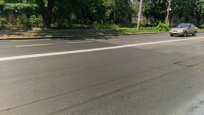 Миколаївці не задоволені новою дорожньою розміткою на перехресті вулиць Карпенка і Крилова Миколаївці не задоволені новою дорожньою розміткою на перехресті вулиць Карпенка і Крилова